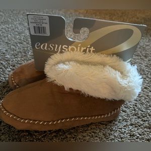 Easy Spirit Slippers